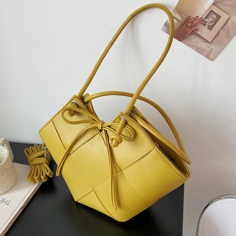 Винтажная женская сумка-ведро, роскошная индивидуальная вместительная дамская сумочка на плечо
Винтажная женская сумка-ведро, роскошная индивидуальная вместительная дамская сумочка на плечо