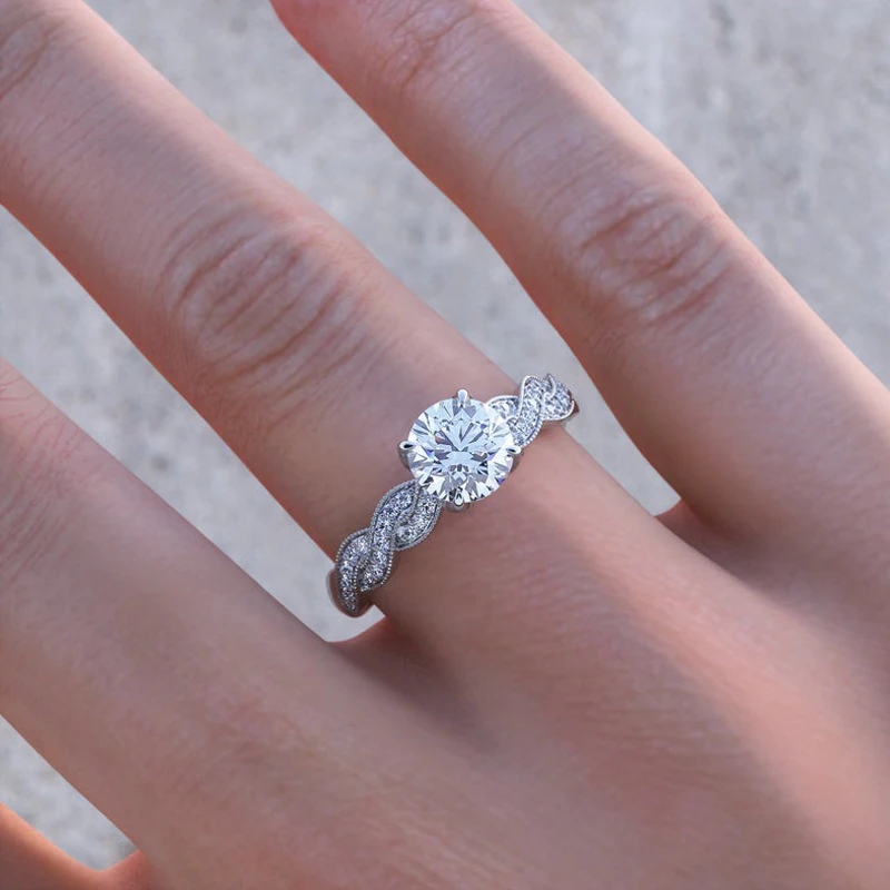 EF Color Heart And Arrows Cut Moissanite Twist Band Engagement Rings With 14K White Gold Ring For Women Anniversary Wedding
EF Color Heart And Arrows Cut Moissanite Twist Band Engagement Rings With 14K White Gold Ring For Women Anniversary Wedding
