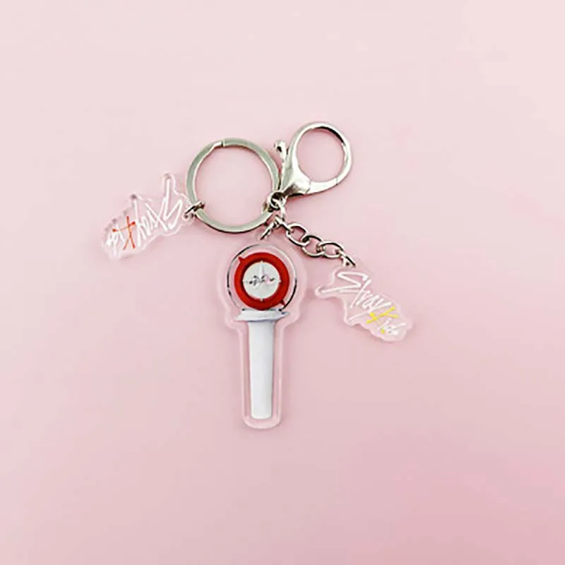 1pcs Kpop Stray Kids light stick Mini keychain Acrylic Keyring Pendant high quality K-pop straykids lightstick Key chain
1pcs Kpop Stray Kids light stick Mini keychain Acrylic Keyring Pendant high quality K-pop straykids lightstick Key chain
