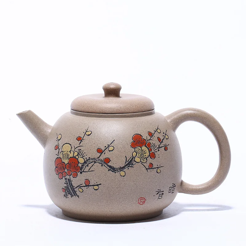 Yixing purple clay pot famous handmade tea pot clay painting plum fragrance round bead pot shop 
Yixing purple clay pot famous handmade tea pot clay painting plum fragrance round bead pot shop