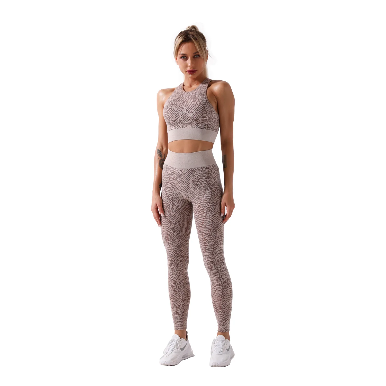 Snake Print Seamless Sportswear 2 Pieces Yoga Set Women Sports Bra and Leggings Fitness Running Workout Clothes Gym Outfit A010
Snake Print Seamless Sportswear 2 Pieces Yoga Set Women Sports Bra and Leggings Fitness Running Workout Clothes Gym Outfit A010