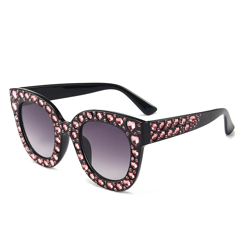 Fashion Diamond Sunglasses Women 2020 Luxury Brand Designer Sun Glasses Men Retro Rhinestone Shades Cat Eye Eyewear UV400 Oculos
Fashion Diamond Sunglasses Women 2020 Luxury Brand Designer Sun Glasses Men Retro Rhinestone Shades Cat Eye Eyewear UV400 Oculos