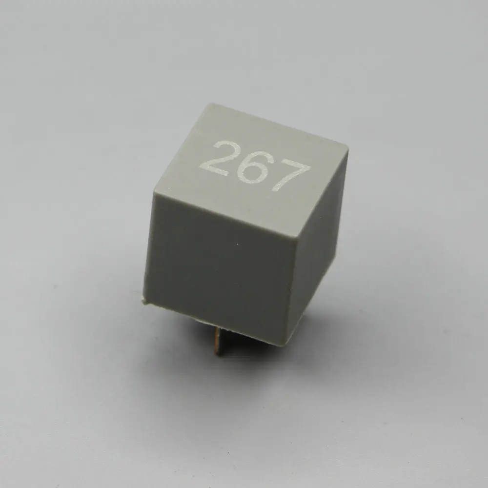 For Passat B5 2000-2010 Air conditioning pump relay Relay for electromagnetic clutch 267 443 919 578 C 443919578C
For Passat B5 2000-2010 Air conditioning pump relay Relay for electromagnetic clutch 267 443 919 578 C 443919578C