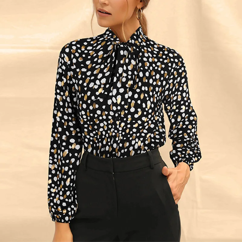 2021 Summer Women Shirt Casual New Female Blouses Chic Print Spotted Top Long-Sleeved Chiffon Lapel Black And Green Blouse
2021 Summer Women Shirt Casual New Female Blouses Chic Print Spotted Top Long-Sleeved Chiffon Lapel Black And Green Blouse