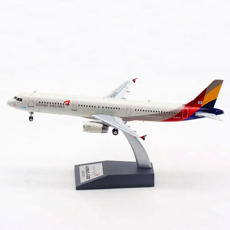 1:200 Scale Asiana Airways A321 Airlines Model with Base Alloy Aircraft For Collectible Souvenir Show Gift Toys
1:200 Scale Asiana Airways A321 Airlines Model with Base Alloy Aircraft For Collectible Souvenir Show Gift Toys
