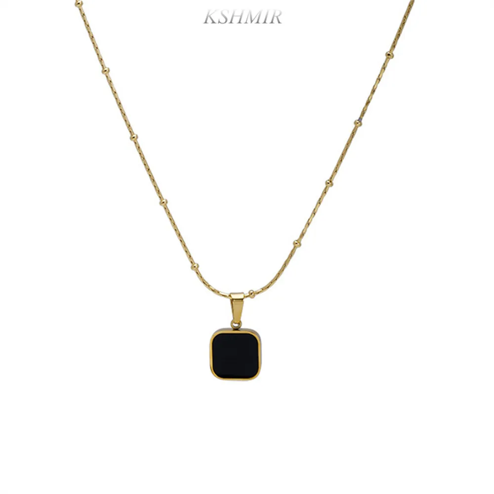 South Korea simple geometric pendant necklace temperament choker fashion classic style female clavicle chain accessories
South Korea simple geometric pendant necklace temperament choker fashion classic style female clavicle chain accessories