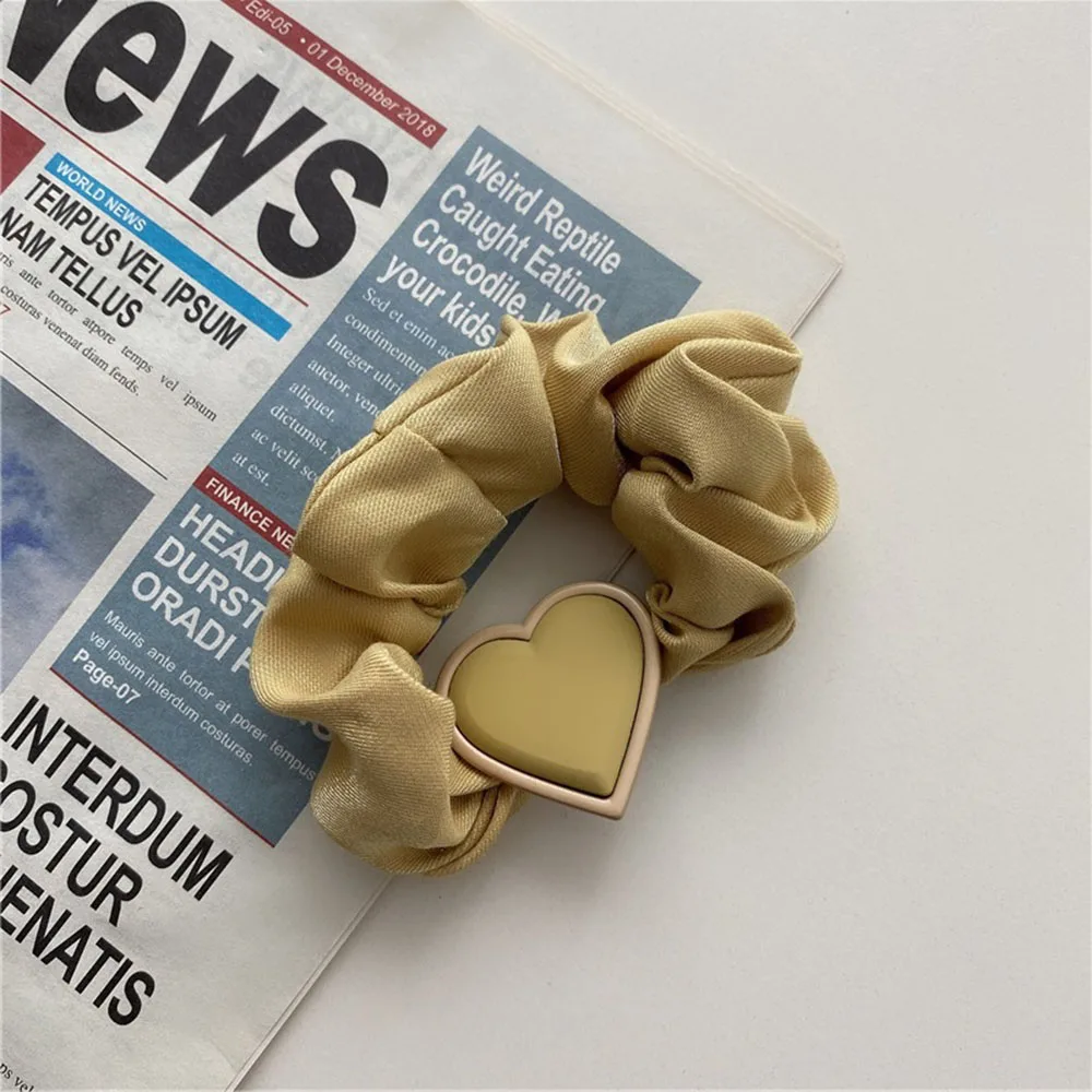 1PCS Women Hair Scrunchies Love Heart Metal Buckle Elastic Hair Bands Ties Rope Bands Vintage Ponytail Bands Hair Accessories
1PCS Women Hair Scrunchies Love Heart Metal Buckle Elastic Hair Bands Ties Rope Bands Vintage Ponytail Bands Hair Accessories