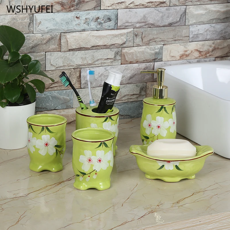 WSHYUFEI European Ceramic Bathroom Accessories Set Toothbrush Holder Soap Dispenser tray Wedding Gift Home Wash Supplies
WSHYUFEI European Ceramic Bathroom Accessories Set Toothbrush Holder Soap Dispenser tray Wedding Gift Home Wash Supplies
