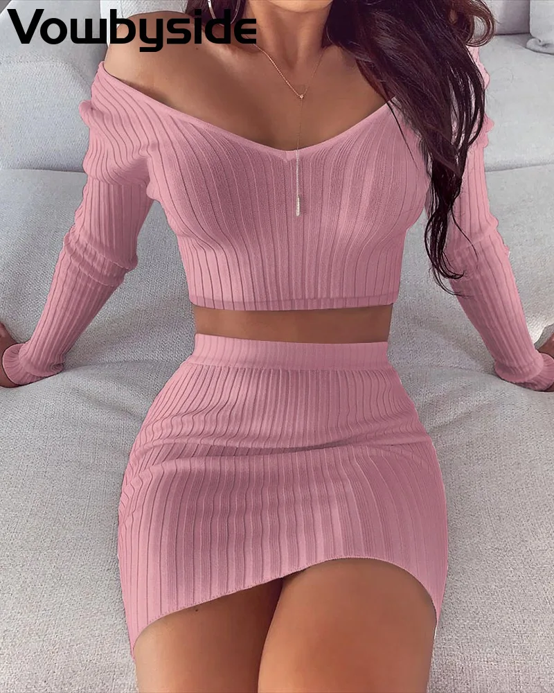 Spring and Autumn Solid Color Casual Fashion Women's Dress Sets Long Sleeve V-neck T-shirt Slim Short Skirt Two-piece Suit
Spring and Autumn Solid Color Casual Fashion Women's Dress Sets Long Sleeve V-neck T-shirt Slim Short Skirt Two-piece Suit