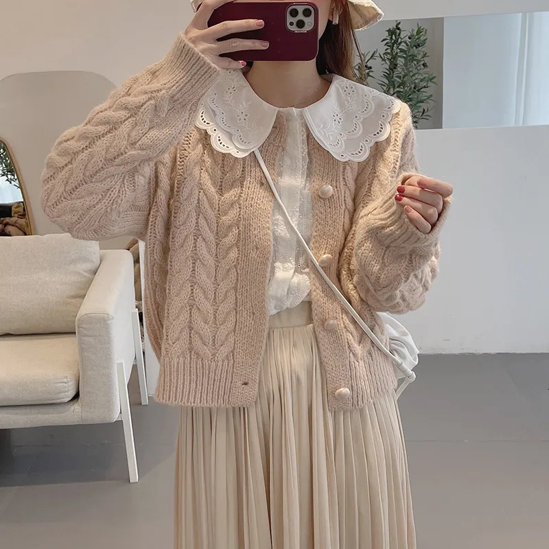 Cardigan Women Sweater Pearl Button Twist Sweater Knitted Cardigan Women Autumn New O-neck Solid Straight Sweater Top Fashion
Cardigan Women Sweater Pearl Button Twist Sweater Knitted Cardigan Women Autumn New O-neck Solid Straight Sweater Top Fashion