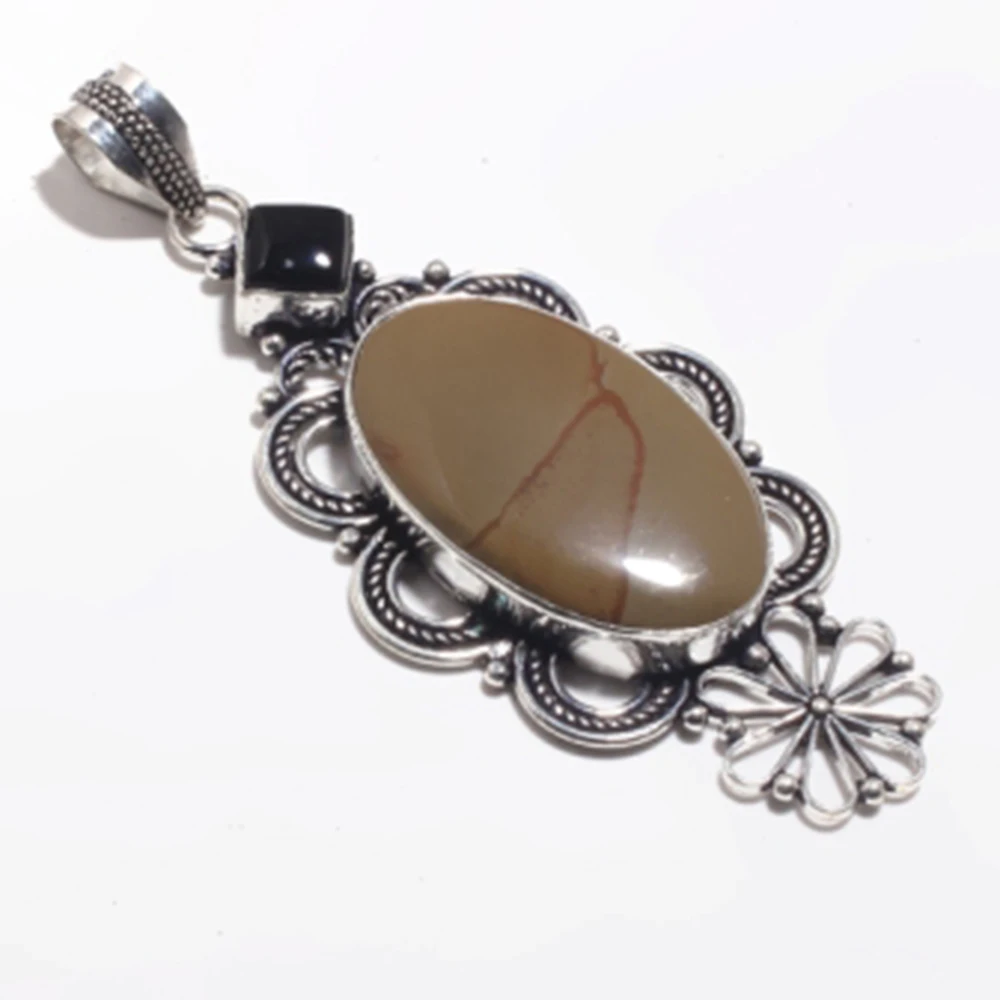 Nature Mookaite Jasper + Black Onyx Pendant Silver Overlay over Copper , Women Jewelry gift 
Nature Mookaite Jasper + Black Onyx Pendant Silver Overlay over Copper , Women Jewelry gift