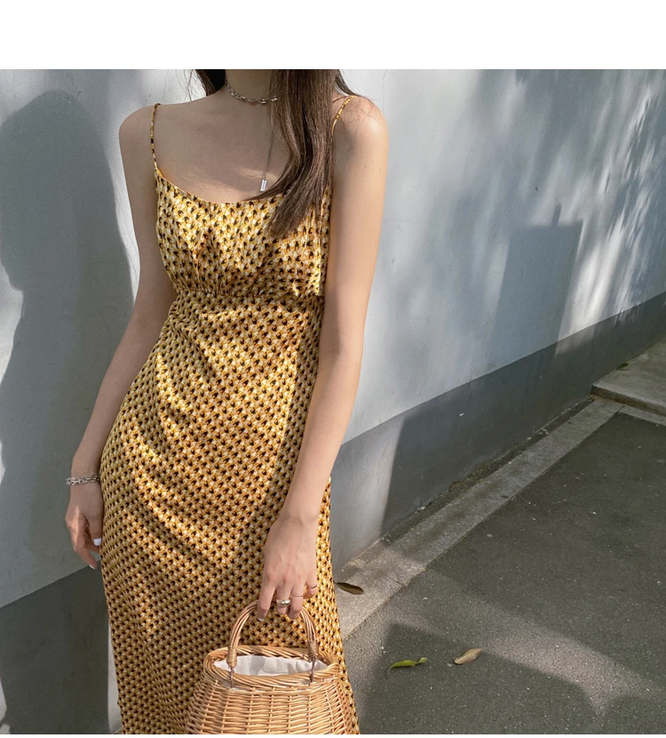 2020 Summer Fashion Ladies Sexy Print Suspender Skirt Slimming Long Skirt Dress
2020 Summer Fashion Ladies Sexy Print Suspender Skirt Slimming Long Skirt Dress