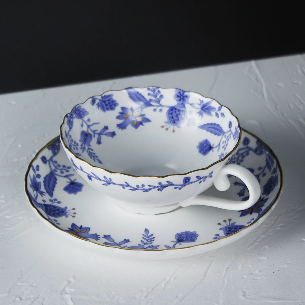 Coffee Cup Bone China Mug with Saucer English Country Style Flower Tea Cup Afternoon Low Tea Cup Set Luxury Set
Coffee Cup Bone China Mug with Saucer English Country Style Flower Tea Cup Afternoon Low Tea Cup Set Luxury Set