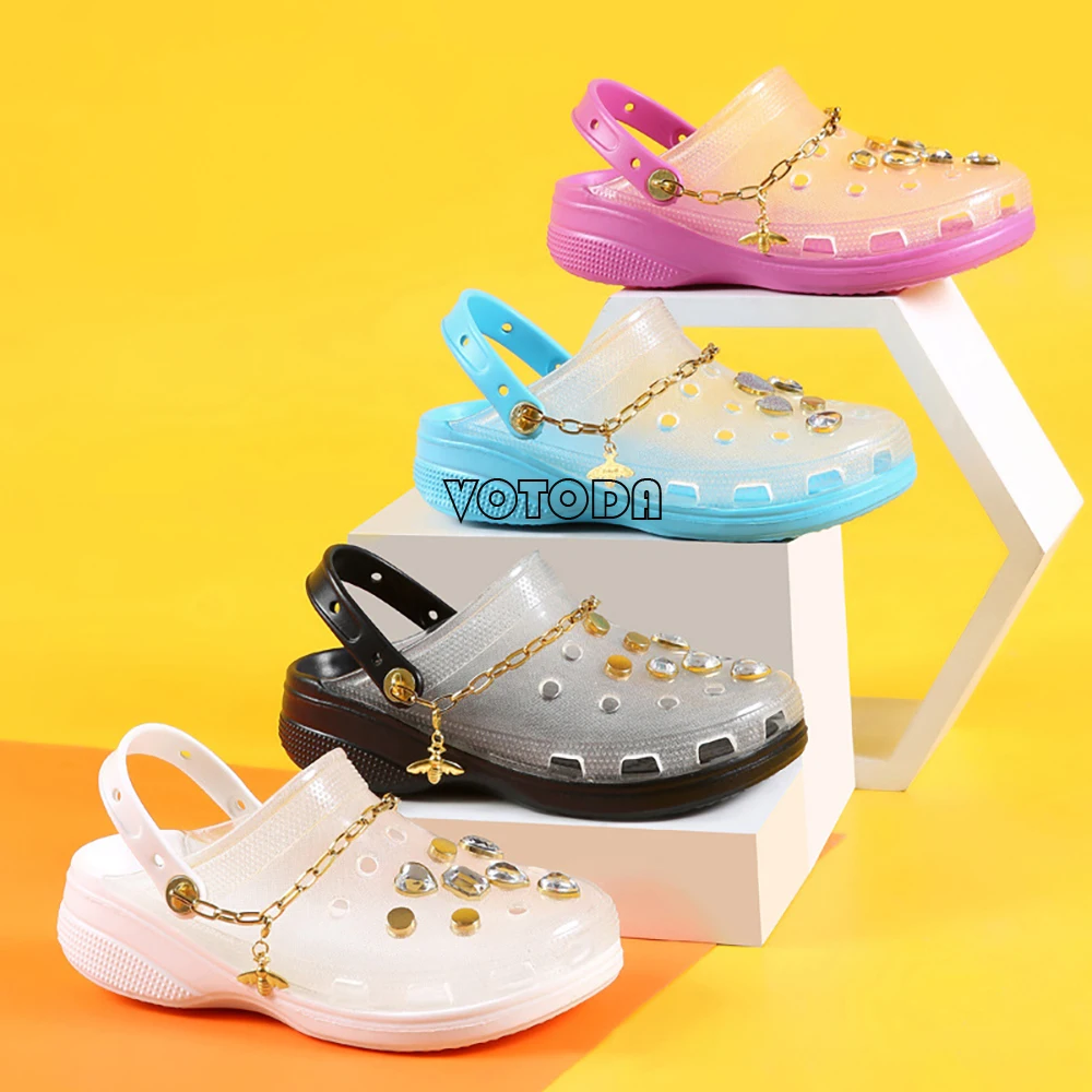 New Women Clogs Garden Sandals Fashion Hole Crocse Slippers Girl Transparent Jelly Slides Casual Beach Outdoor Flats Shoes Mujer
New Women Clogs Garden Sandals Fashion Hole Crocse Slippers Girl Transparent Jelly Slides Casual Beach Outdoor Flats Shoes Mujer