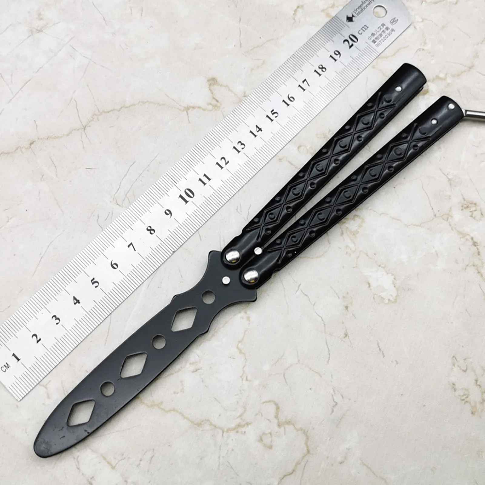 Folding Butterfly Bladeless Stainless Steel Knife Practice Toy Dropshipping brilliant
Folding Butterfly Bladeless Stainless Steel Knife Practice Toy Dropshipping brilliant