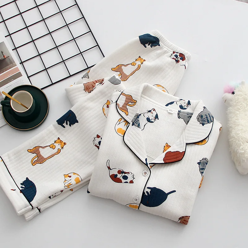 2021 Thick Warm Winter Pajamas For Women 100%Cotton Home Suit Cartoon Cat Printed Sleepwear Female 2Pcs Long Sleeve Homewear Set
2021 Thick Warm Winter Pajamas For Women 100%Cotton Home Suit Cartoon Cat Printed Sleepwear Female 2Pcs Long Sleeve Homewear Set
