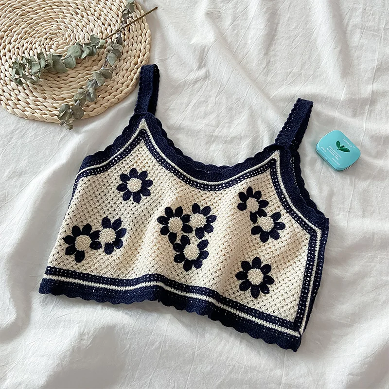 EBAIHUI 2021 Crop Tops Women Summer Tank Top for GIrls Sexy E-girl Style Flower Print Spaghetti Strap Clothes Basic Camis
EBAIHUI 2021 Crop Tops Women Summer Tank Top for GIrls Sexy E-girl Style Flower Print Spaghetti Strap Clothes Basic Camis