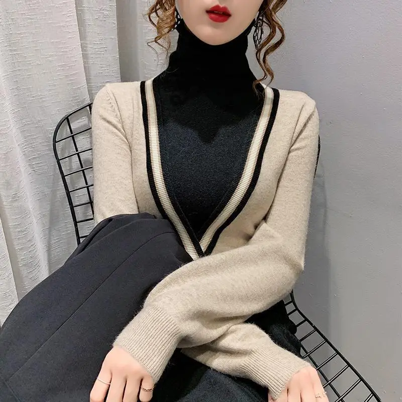 Turtleneck sweater women color matching new spring and autumn holiday two-piece western-style knitted bottoming shirt blouse 
Turtleneck sweater women color matching new spring and autumn holiday two-piece western-style knitted bottoming shirt blouse