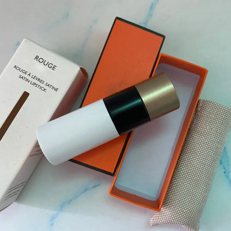 High Quality Original Box Lipstick Matte Satin Lipstick Fashion Red Nude Lip Stick Hydration Long Lasting Lip Makeup 3.5g
High Quality Original Box Lipstick Matte Satin Lipstick Fashion Red Nude Lip Stick Hydration Long Lasting Lip Makeup 3.5g