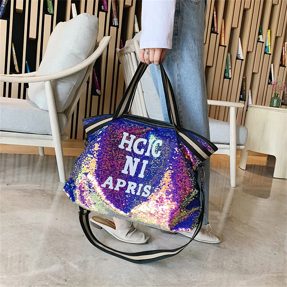 Western style sequin letter big girl new short-distance travel portable fashion tote Joker broadband shoulder messenger bag
Western style sequin letter big girl new short-distance travel portable fashion tote Joker broadband shoulder messenger bag