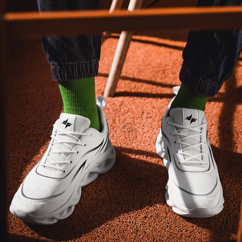 Running Shoes Men Tennis Flame Breathable Blade Lace Up Men Casual Walking Sport Shoes Platform Comfortable Non-slip Sneakers
Running Shoes Men Tennis Flame Breathable Blade Lace Up Men Casual Walking Sport Shoes Platform Comfortable Non-slip Sneakers