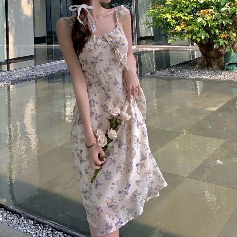 2021 Summer Printed Casual Holiday Boho Midi Chiffon Dresses Vintage French Spaghetti Strap Dress Vestidos Elegantes Para Mujer
2021 Summer Printed Casual Holiday Boho Midi Chiffon Dresses Vintage French Spaghetti Strap Dress Vestidos Elegantes Para Mujer