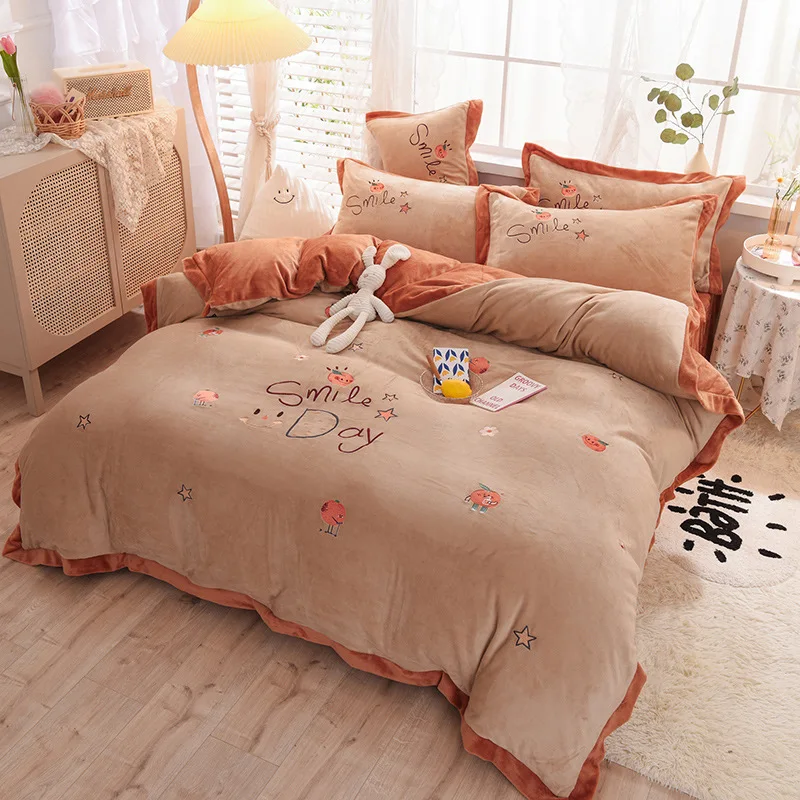 2020 New Star Orange Series Thick Warm Anti-static Embroidery Milk Velvet Four-piece Winter Lace Double-sided Velvet Bed Kit
2020 New Star Orange Series Thick Warm Anti-static Embroidery Milk Velvet Four-piece Winter Lace Double-sided Velvet Bed Kit