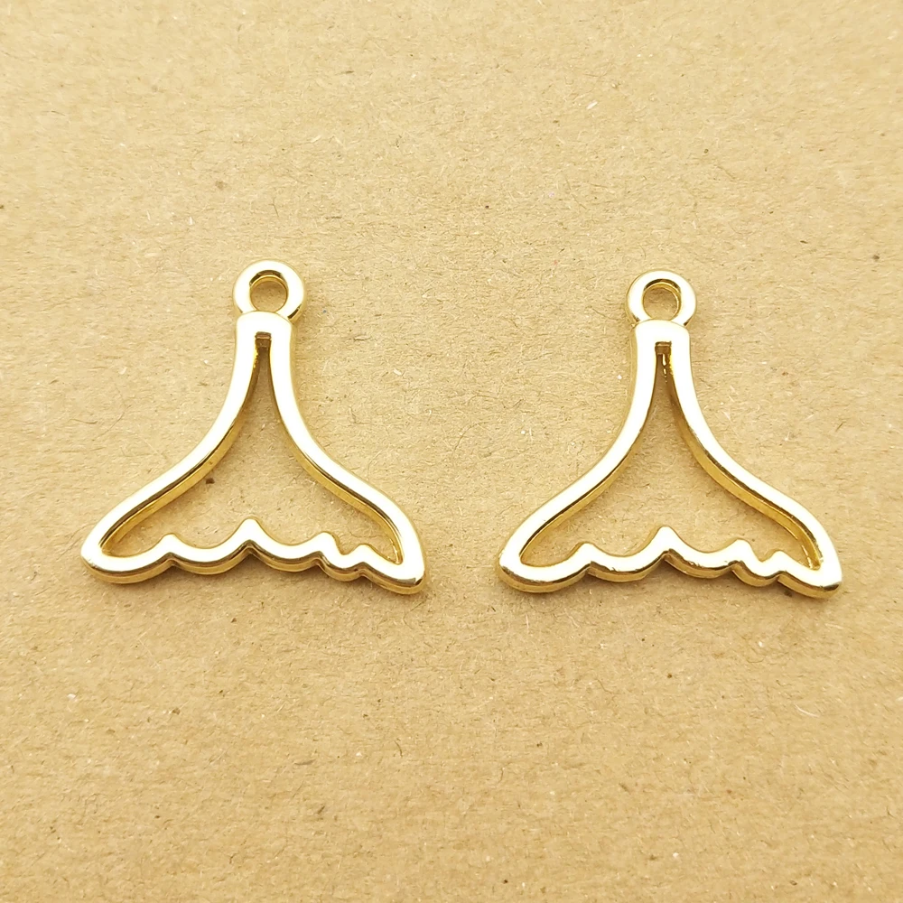 10pcs 18x20mm fish tail charm for jewelry making cute earring pendant bracelet necklace charm diy charms
10pcs 18x20mm fish tail charm for jewelry making cute earring pendant bracelet necklace charm diy charms