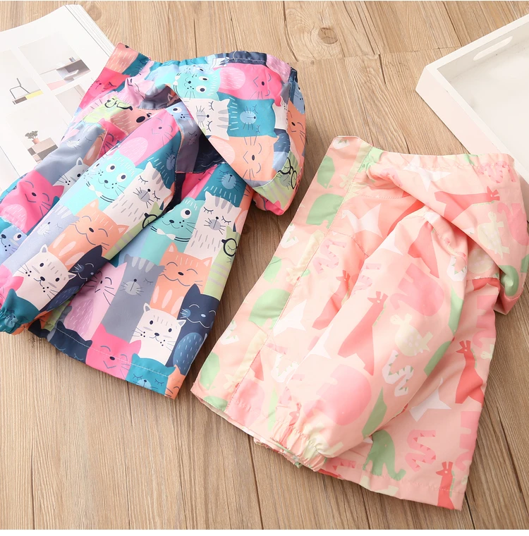 2020 Spring Autumn Girls Windbreaker Coat Jackets Baby Kids Cartoon Printing Hooded Outwear For Baby Kids Coats Jacket Clothing 
2020 Spring Autumn Girls Windbreaker Coat Jackets Baby Kids Cartoon Printing Hooded Outwear For Baby Kids Coats Jacket Clothing