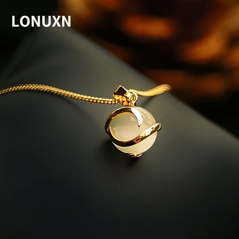 Ожерелье из белого опала высокого качества, Круглый Женский шар из натурального камня, короткая цепочка, Золотой Модный узор, кулон с цепочк...
Ожерелье из белого опала высокого качества, Круглый Женский шар из натурального камня, короткая цепочка, Золотой Модный узор, кулон с цепочк...