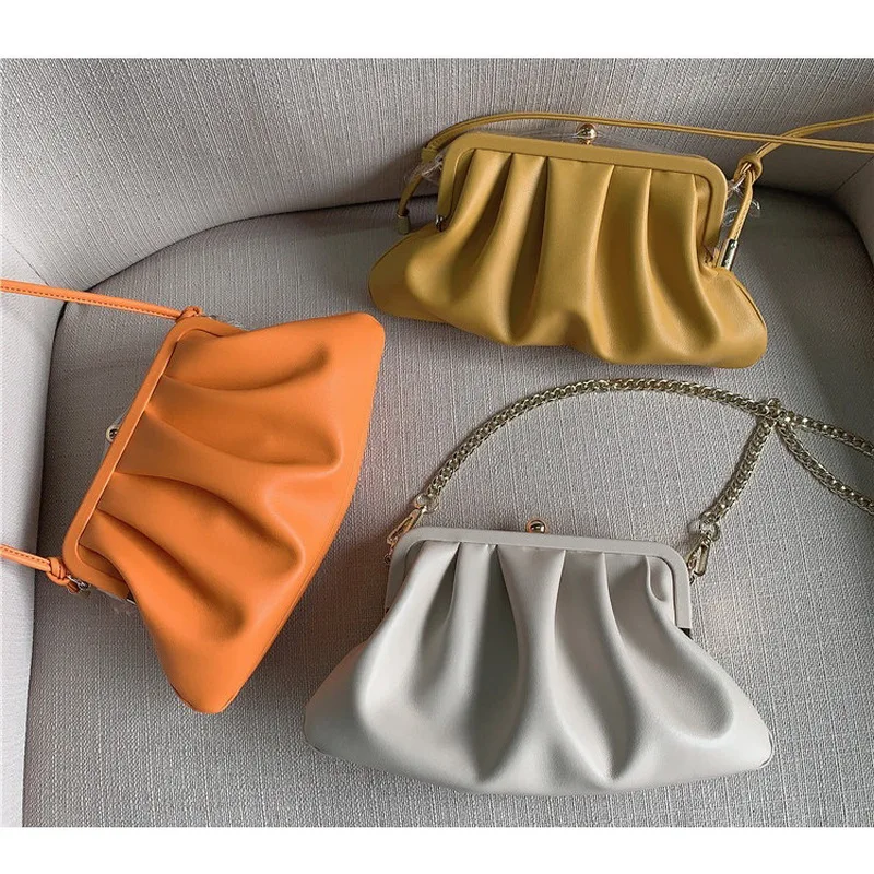 Brand Luxury Clip Cloud Bag Cowhide Leather Shoulder Bag 2020 New Handbag Female High Quality Small Hand Purse Dumpling Bag
Brand Luxury Clip Cloud Bag Cowhide Leather Shoulder Bag 2020 New Handbag Female High Quality Small Hand Purse Dumpling Bag