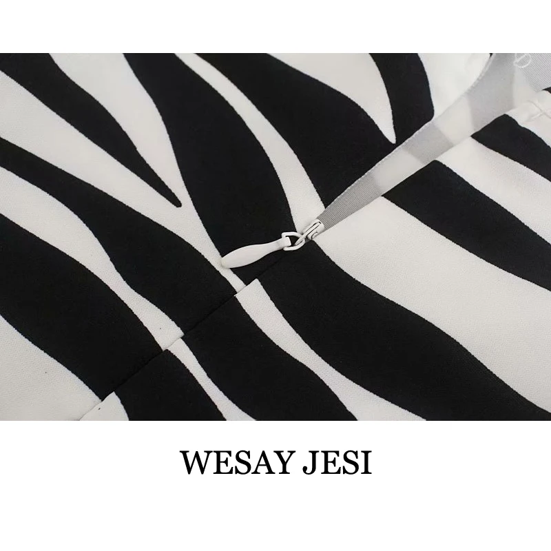WESAY JESI Casual Dress 2021 Women's Summer Sundresses Fashion Backless Sleeveless Zebra Stripes Woman Clothes Elegant Female
WESAY JESI Casual Dress 2021 Women's Summer Sundresses Fashion Backless Sleeveless Zebra Stripes Woman Clothes Elegant Female