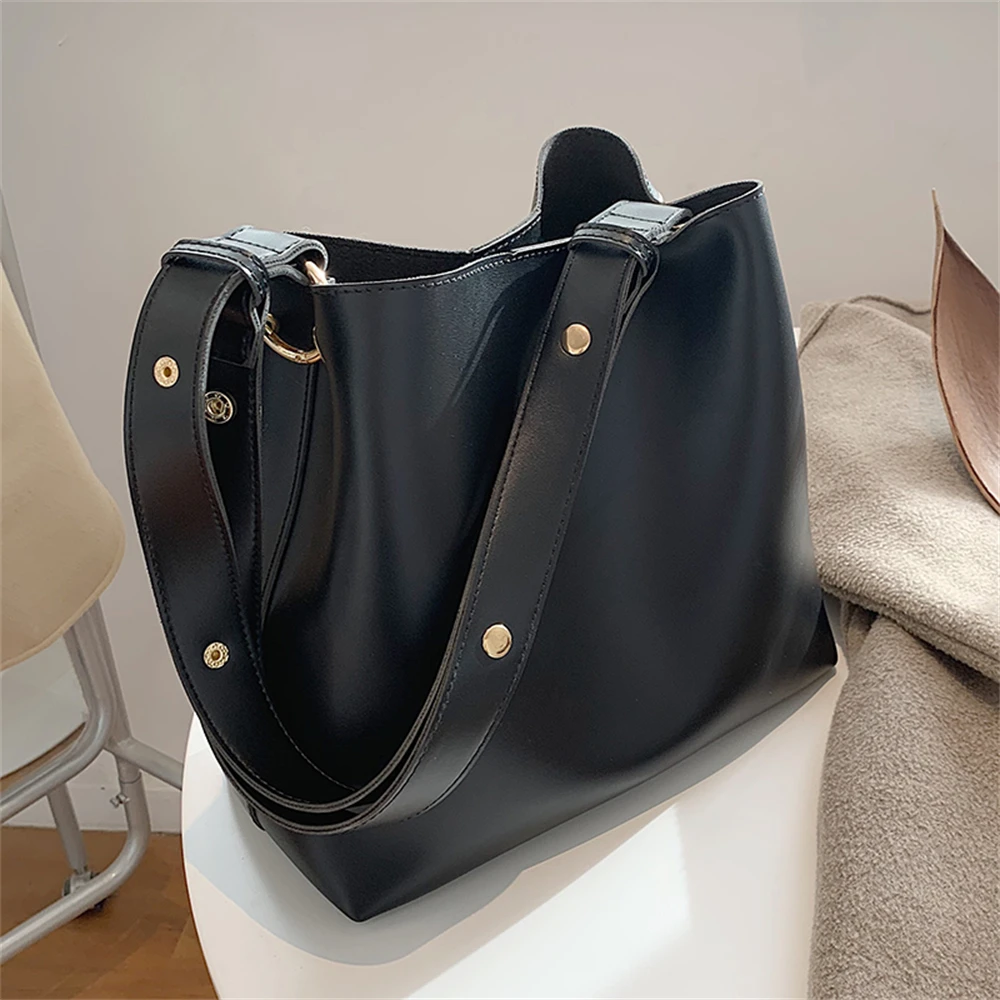 Fashion Designer Pu Leather Female Handbags Large Capacity Casual Ladies Tote Female Black Bucket Women Shoulder Hand Bag
Fashion Designer Pu Leather Female Handbags Large Capacity Casual Ladies Tote Female Black Bucket Women Shoulder Hand Bag