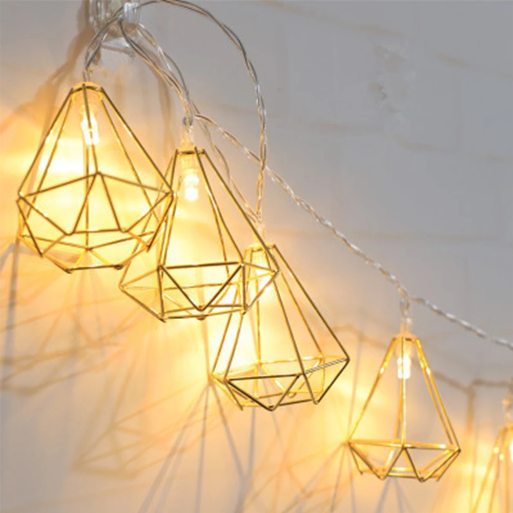String Lights LED Metal Geometric Fairy Light Battery Powered Bedroom Wedding Decorative Decorations Christmas Party with 20 LED 
String Lights LED Metal Geometric Fairy Light Battery Powered Bedroom Wedding Decorative Decorations Christmas Party with 20 LED