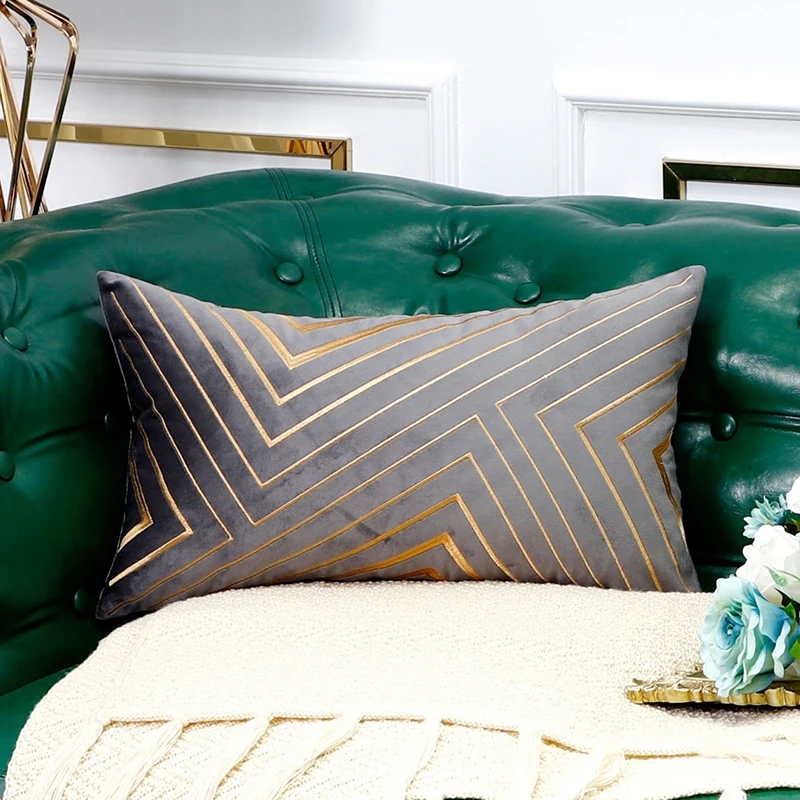 Decorative Cushion Covers Plush Sofa Bed Pillowcase Living Room Bedroom Golden Striped Throw Pillow Cover Car Office Home Decor
Decorative Cushion Covers Plush Sofa Bed Pillowcase Living Room Bedroom Golden Striped Throw Pillow Cover Car Office Home Decor
