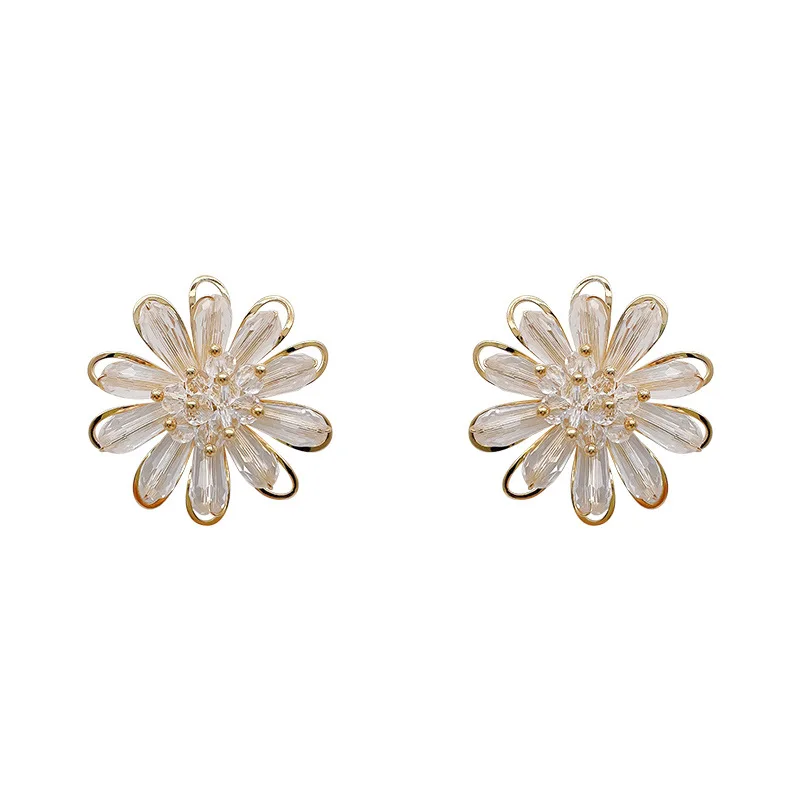 Korean Fashion Charm Shining Crystal Flower Earrings Women's Exaggerated Stud Earring Trendy Jewelry for Female 
Korean Fashion Charm Shining Crystal Flower Earrings Women's Exaggerated Stud Earring Trendy Jewelry for Female