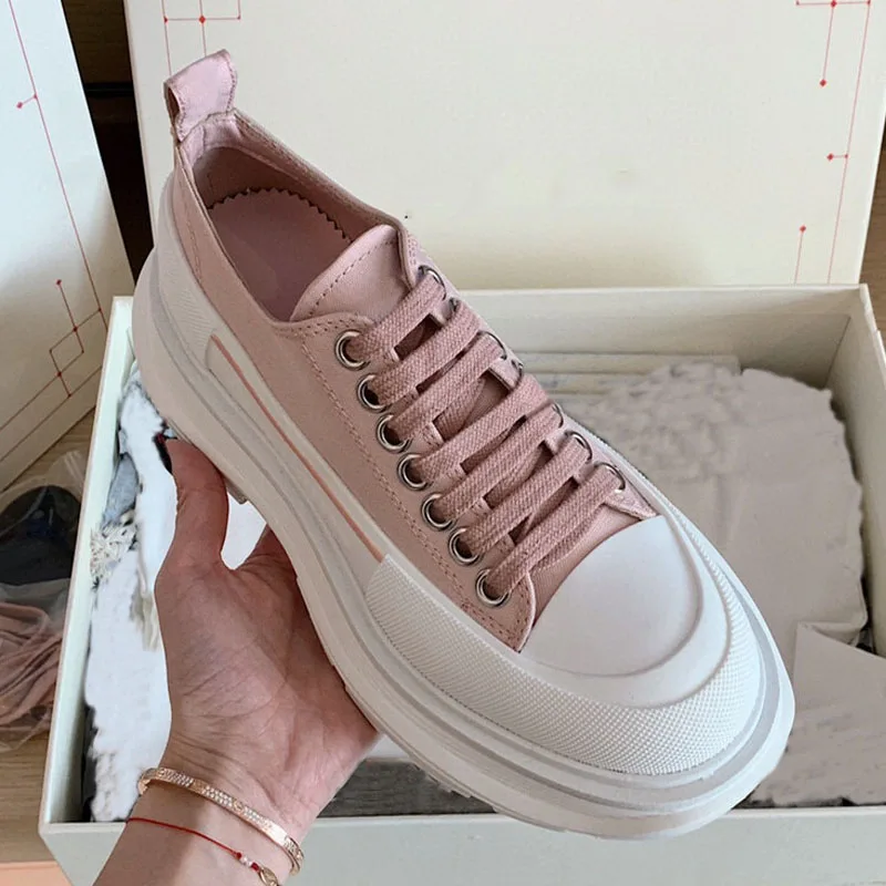 2021 Women Vulcanize Shoes Summer Breathable Fashion Designer Shoes Real Leather Luxury Brands Ladies Girl Comfort Best Quality
2021 Women Vulcanize Shoes Summer Breathable Fashion Designer Shoes Real Leather Luxury Brands Ladies Girl Comfort Best Quality