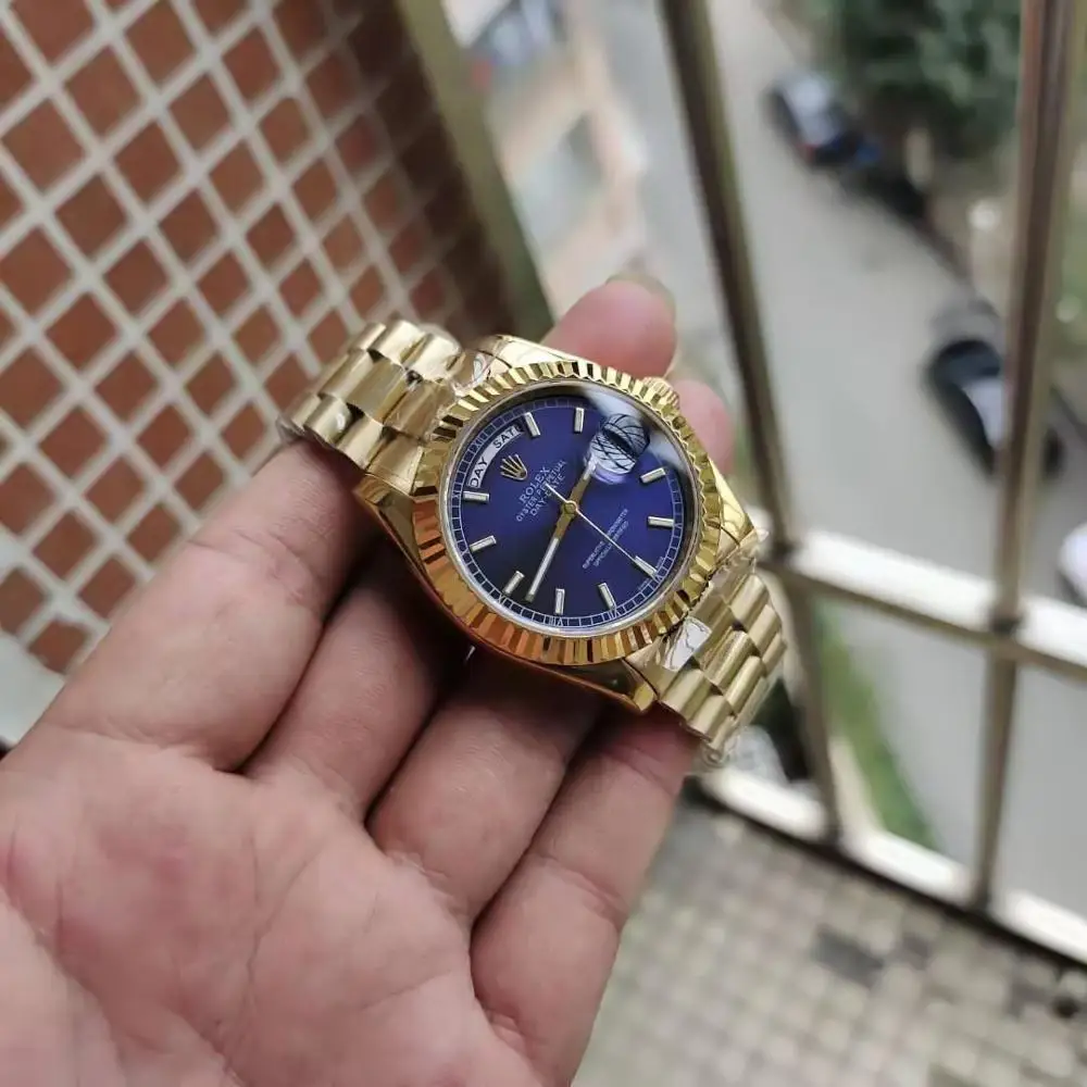 NEW Hot high quality Mens Womens Quartz Watch Fashion Gift Gold Casual Waterproof Watches
NEW Hot high quality Mens Womens Quartz Watch Fashion Gift Gold Casual Waterproof Watches