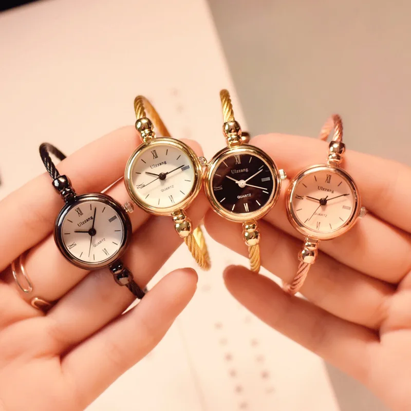 Small Gold Bangle Bracelet Luxury Watches Stainless Steel Retro Ladies Quartz Wristwatches Fashion Casual Women Dress Watch
Small Gold Bangle Bracelet Luxury Watches Stainless Steel Retro Ladies Quartz Wristwatches Fashion Casual Women Dress Watch