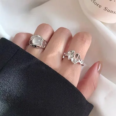 Korea Joker Niche Temperament Trendy Ring For Women Cold Wind Concave-Convex Hollow Opal Individual Style 2021 New Fashion
Korea Joker Niche Temperament Trendy Ring For Women Cold Wind Concave-Convex Hollow Opal Individual Style 2021 New Fashion