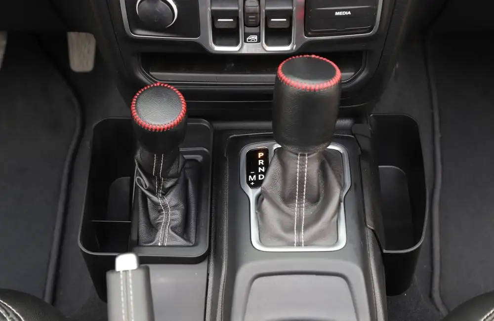 Gear Shift Storage Box Organizers Tray for Jeep Wrangler JL JLU 2018 2019 Gladiator JT 2020 2021 Car Accessories ABS Black
Gear Shift Storage Box Organizers Tray for Jeep Wrangler JL JLU 2018 2019 Gladiator JT 2020 2021 Car Accessories ABS Black