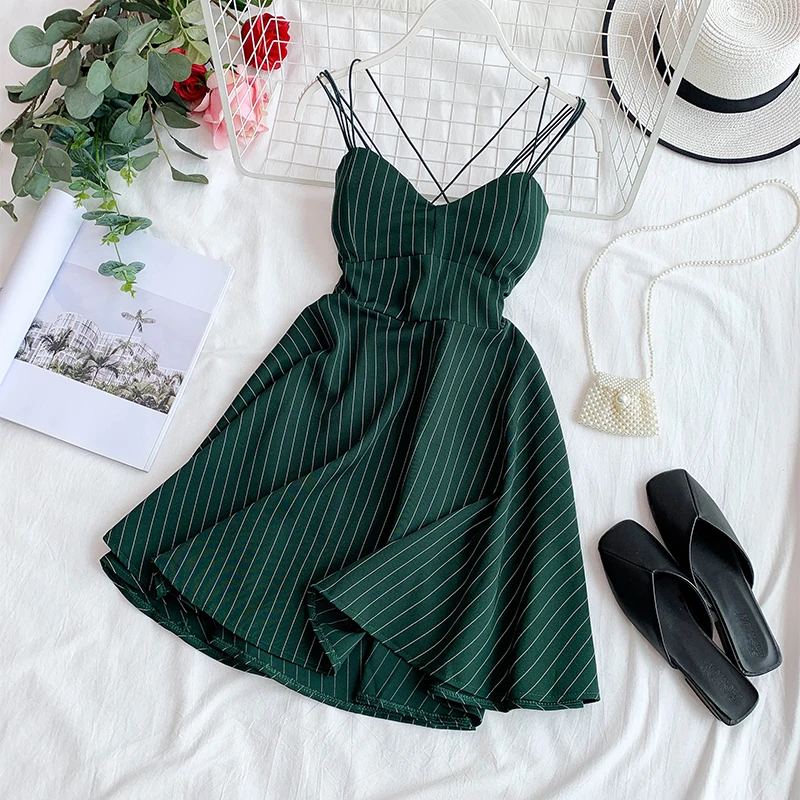 2019 new fashion women's Dress retro striped V-neck seaside dresses summer 
2019 new fashion women's Dress retro striped V-neck seaside dresses summer