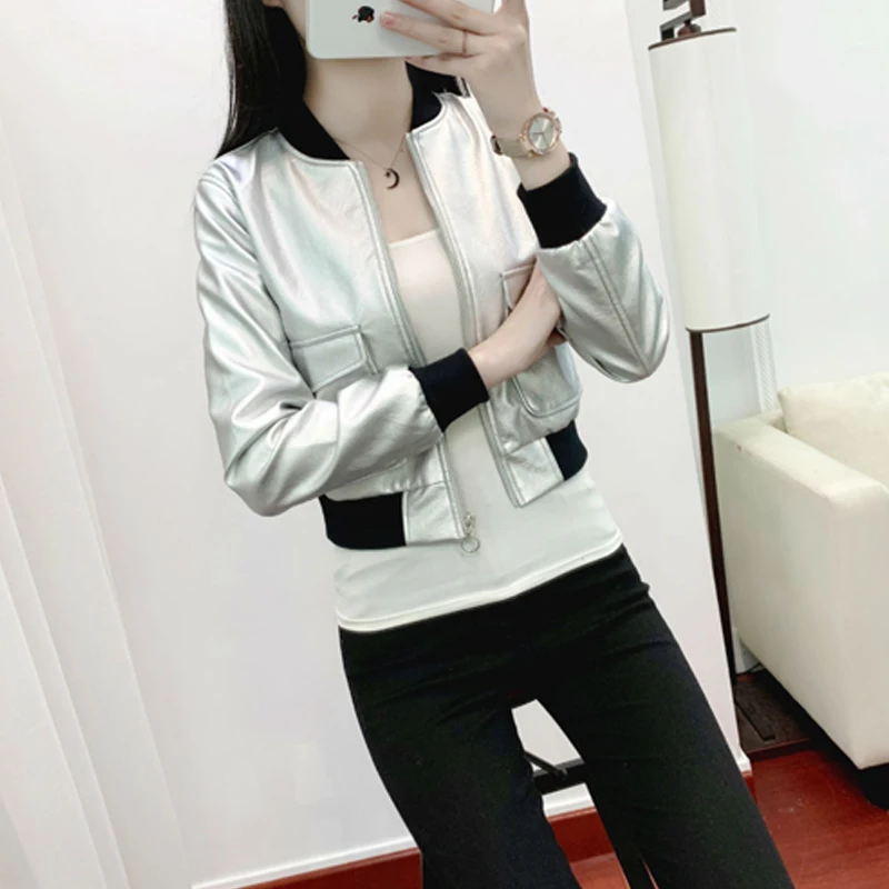 2021 Faux Leather Jacket Women Zipper Casual Red Black Silver Jackets Female Short Biker Coat Women PU Leather Jacket
2021 Faux Leather Jacket Women Zipper Casual Red Black Silver Jackets Female Short Biker Coat Women PU Leather Jacket