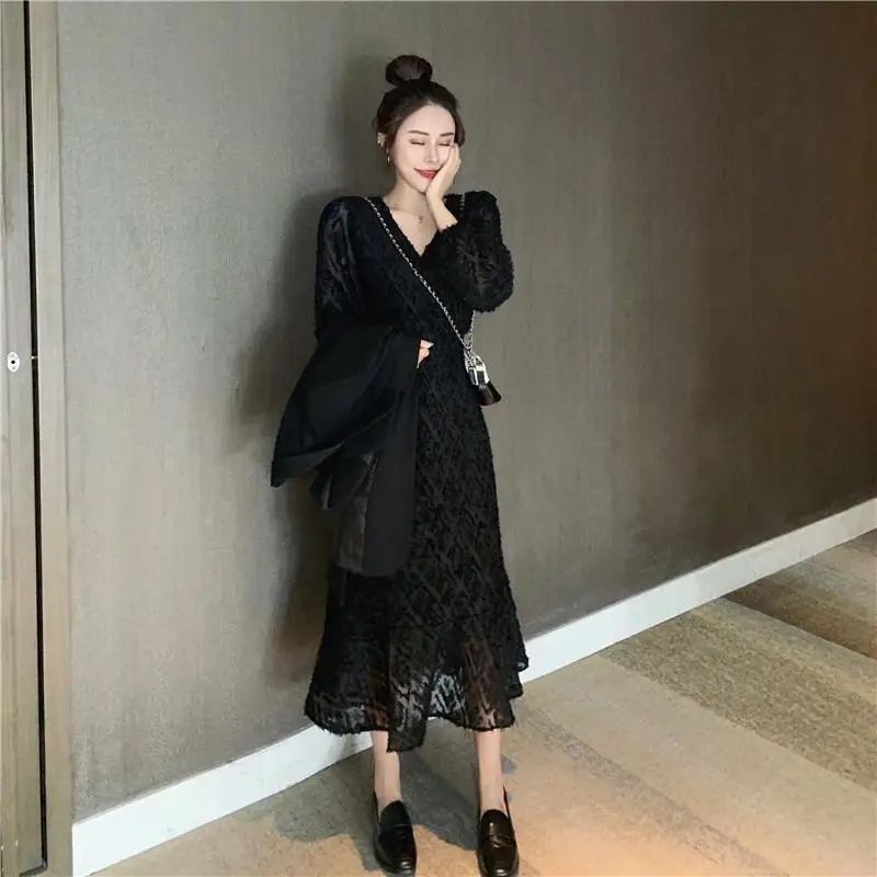 French Full Sleeve Long Trumpet Dress Spring Warm Women V-Neck Fairy Dress 2021 Wedding Party Evening One-Piece Clothing Ladies
French Full Sleeve Long Trumpet Dress Spring Warm Women V-Neck Fairy Dress 2021 Wedding Party Evening One-Piece Clothing Ladies