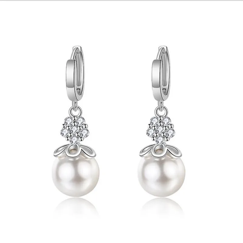 New Fashion Women Silver Plated Earrings Jewelry Girls Valentine's Day Gift Charm CZ Stone Drop Earring Female Accessories
New Fashion Women Silver Plated Earrings Jewelry Girls Valentine's Day Gift Charm CZ Stone Drop Earring Female Accessories