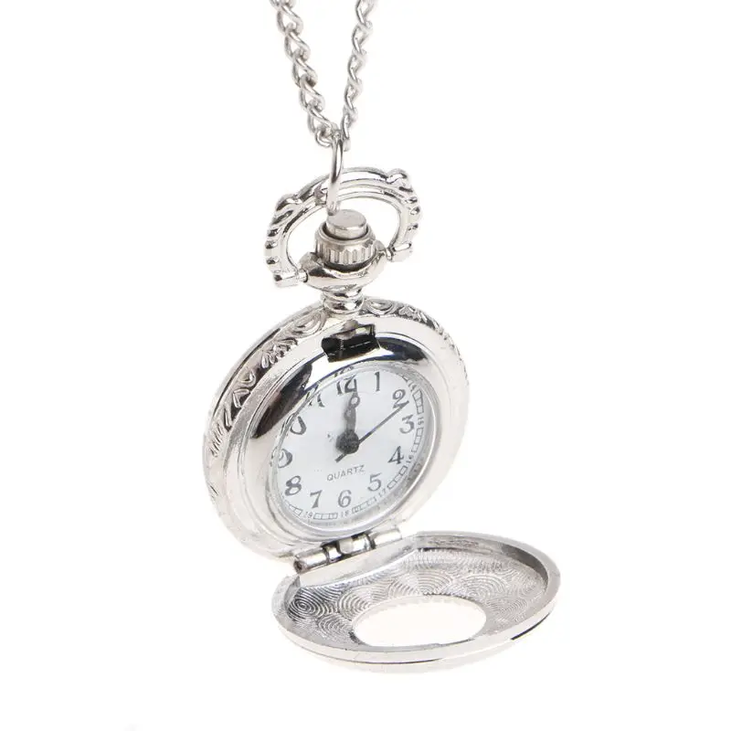 Кварцевые карманные часы, маленькие Серебристые римские цифры, циферблат, изысканный цветочный резной старинный модный Творческий бриллиа...
Кварцевые карманные часы, маленькие Серебристые римские цифры, циферблат, изысканный цветочный резной старинный модный Творческий бриллиа...