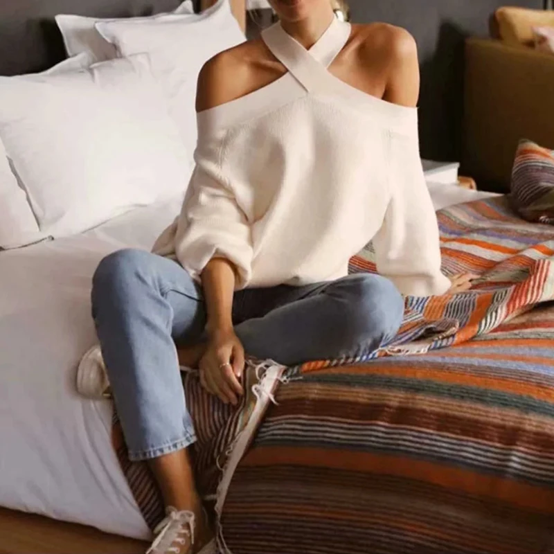 Oversize women cross halter sweaters 2021 spring fashion ladies elegant knitted pullovers female knitwear soft girls chic tops
Oversize women cross halter sweaters 2021 spring fashion ladies elegant knitted pullovers female knitwear soft girls chic tops