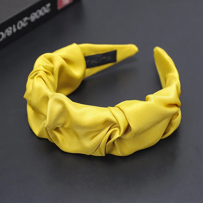 Solid Color Headband for Women Girls Wide Brim Pleated Hairband Summer Hair Hoops Fashion Korean Hair Ornament Hair Accessores
Solid Color Headband for Women Girls Wide Brim Pleated Hairband Summer Hair Hoops Fashion Korean Hair Ornament Hair Accessores