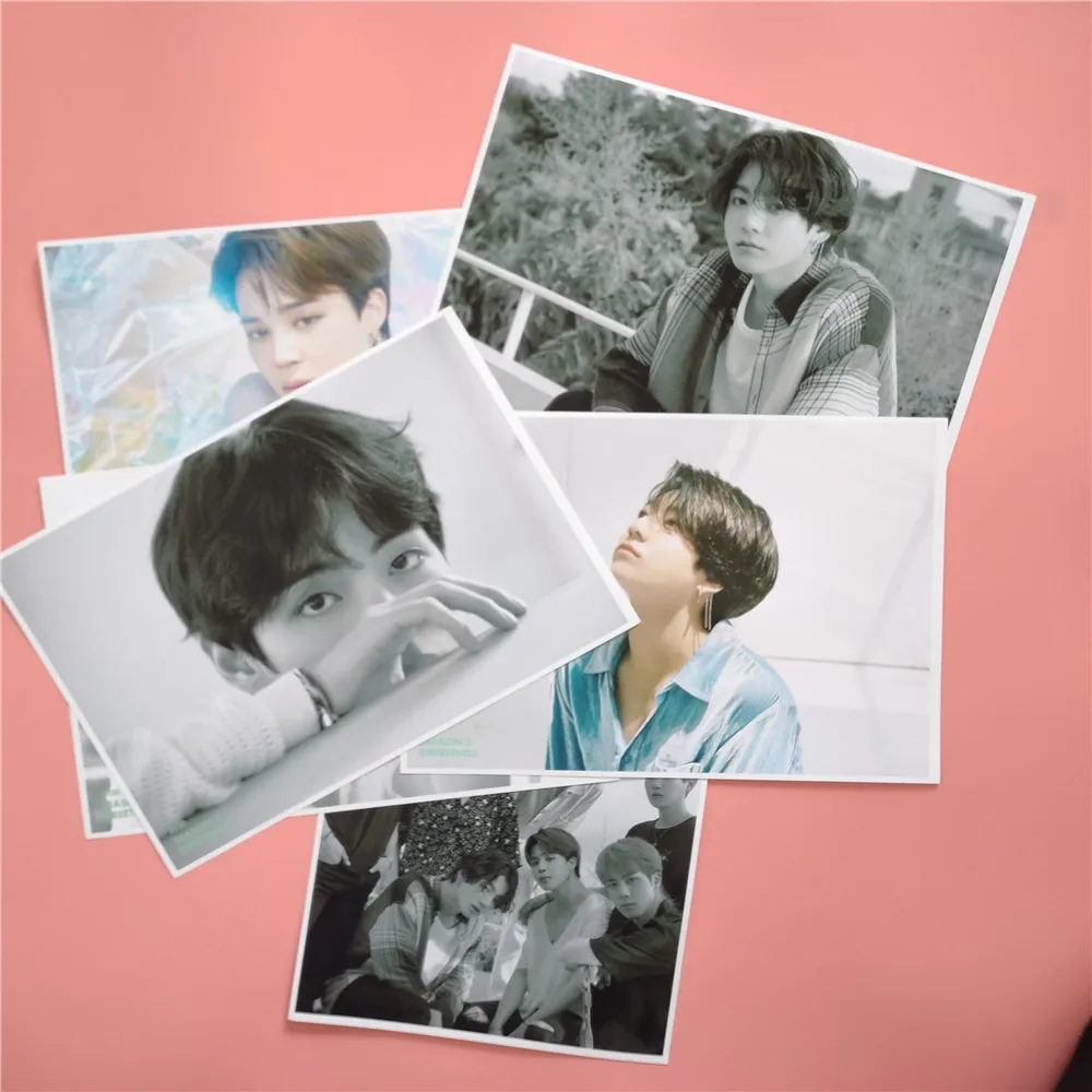 2 шт. постер поздравления Kpop Bangtan Boys SEASON'S, новый фотоальбом, Постер HD, наклейка на стену, украшение, клейкая наклейка, обои
2 шт. постер поздравления Kpop Bangtan Boys SEASON'S, новый фотоальбом, Постер HD, наклейка на стену, украшение, клейкая наклейка, обои