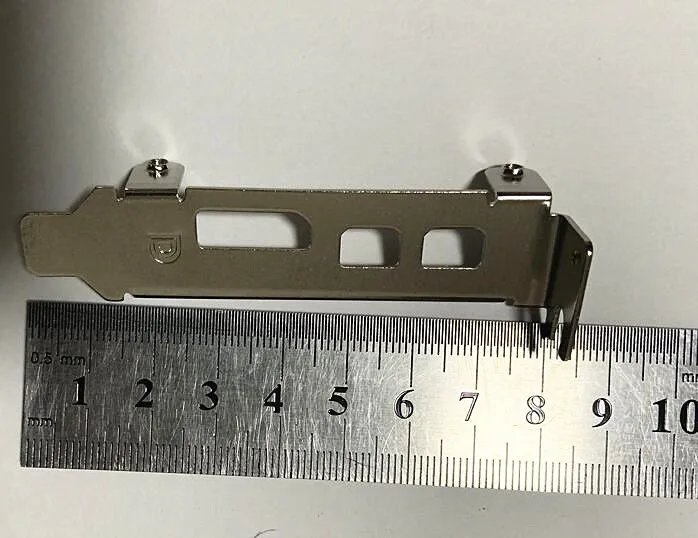 Dell RX550 4G graphics card half-height block small chassis special low bezel baffle 100pcs free shipping
Dell RX550 4G graphics card half-height block small chassis special low bezel baffle 100pcs free shipping